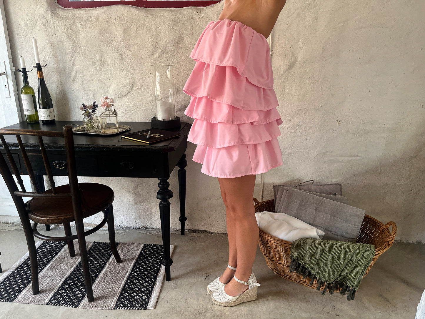 Ruffle dress in pink